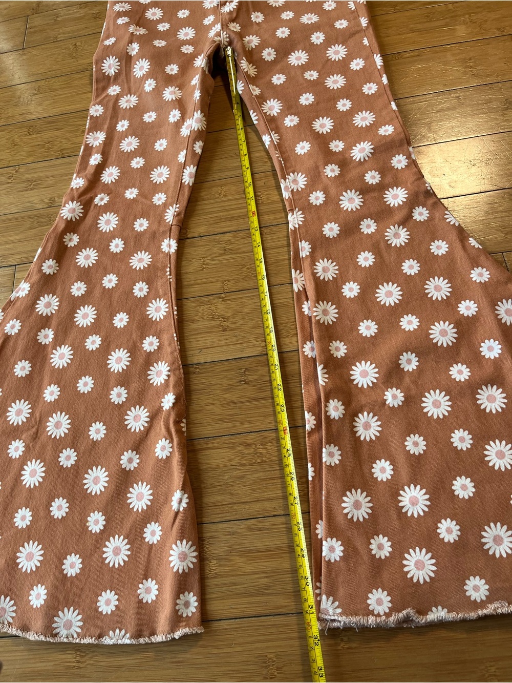Altar'd State High Rise Daisy Print Super Flare Jeans 70s Inspired - Picture 8 of 12
